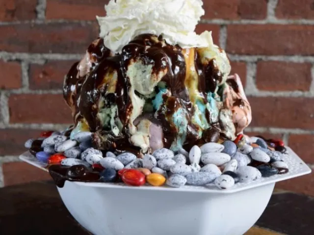 Mt Monadnock Sundae